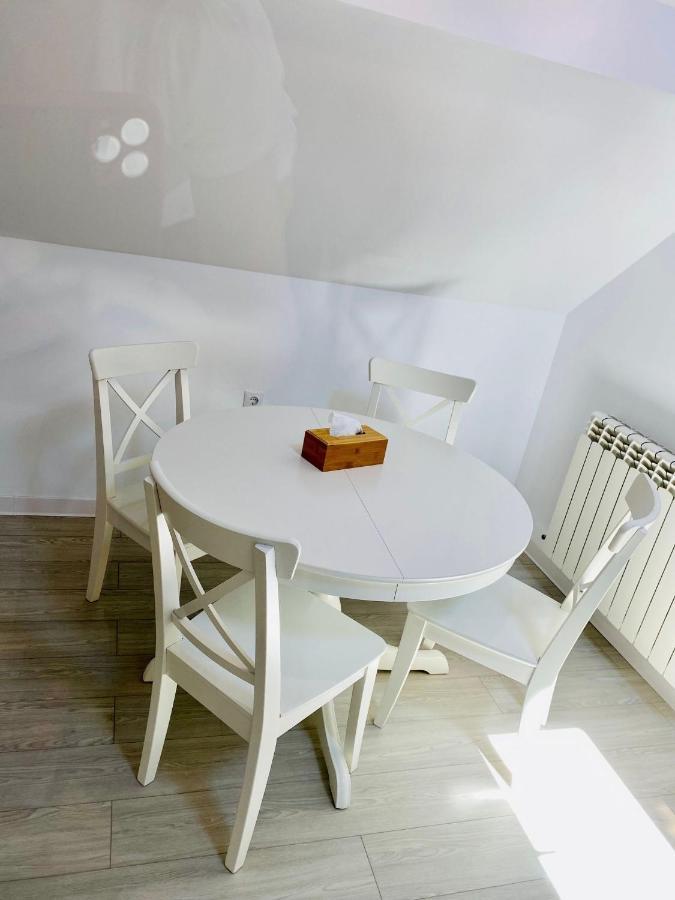 Mani Studio Sibiu Luaran gambar